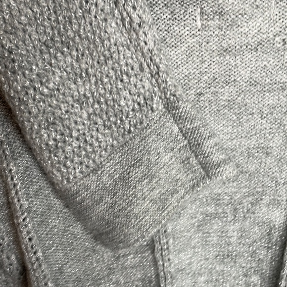 Lauren Conrad women’s Pom Pom sweater, soft gray with metallic threads, size 2X - Picture 7 of 11